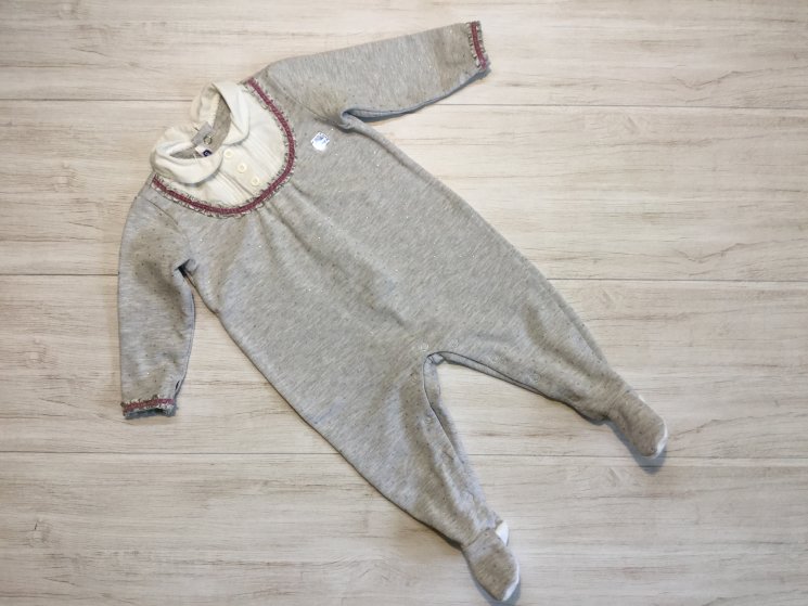 человечек Chicco(6-9мес) 0003р