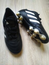 Бутси Adidas ( 31,5р стопа 19см ) 0257в