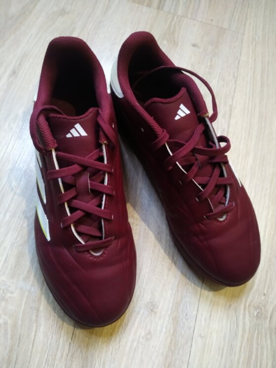Сороконіжки Adidas Copa ( 38р стопа 23,5см) 0261в