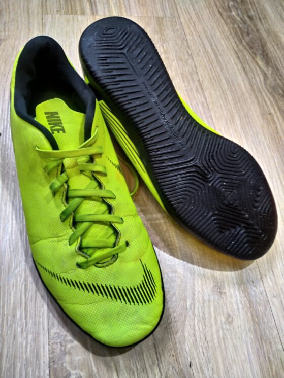 Футзалки Nike Mercurial ( 40р стопа 24,5см ) 0236в