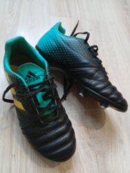 Бутси Adidas ( 37,5 р стопа 23см ) 0269в