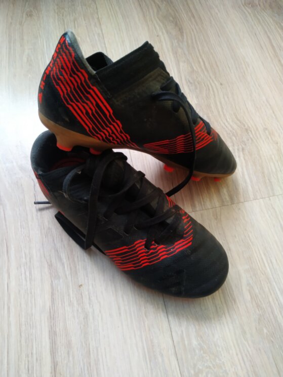 Бутси Adidas (31р нога 19 ) 0108с