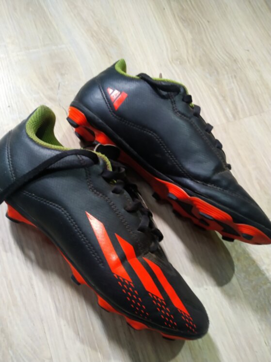Бутси Adidas (35,5р cтопа 22 ) 0210в